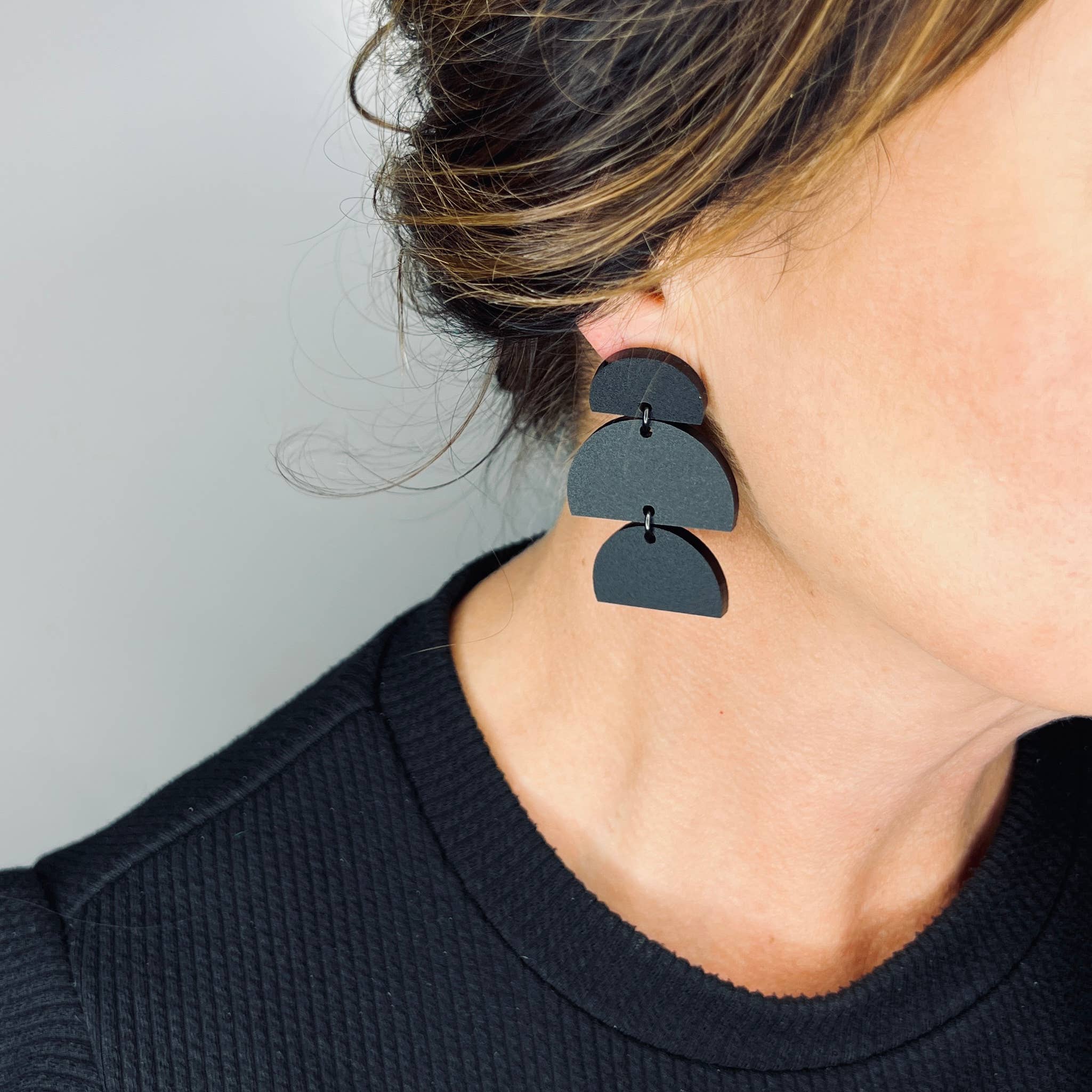 Izzy - Matte Black Dangle Earrings - Gateway Gifts