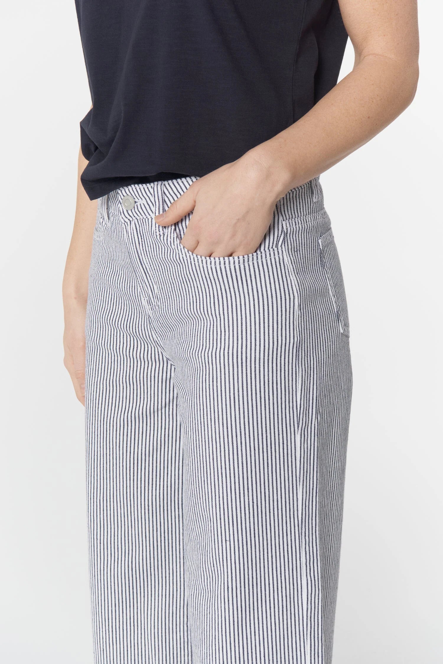 Crop Wide Leg Jean Navy/white