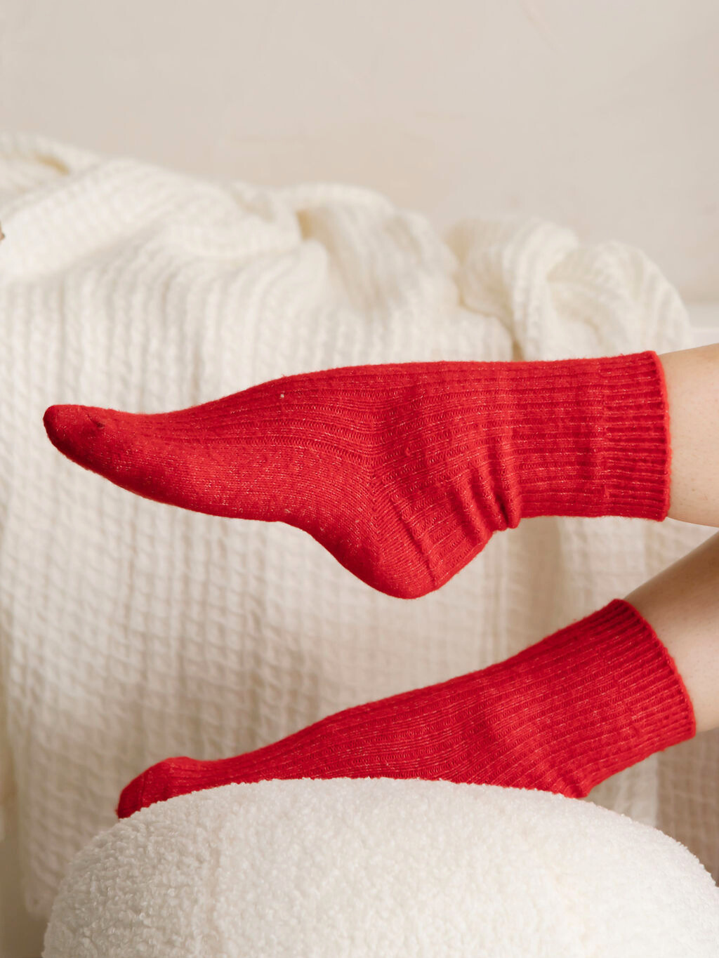 The Comfiest Socks - Red: L/XL - Gateway Gifts