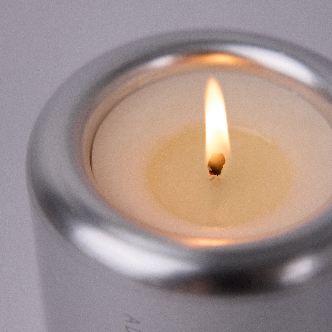 Essential Oil Candle / Cedarwood Geranium & Lavender - Gateway Gifts