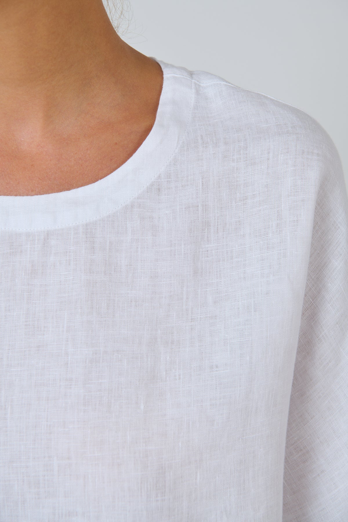 Ness Top White Linen White - Gateway Gifts