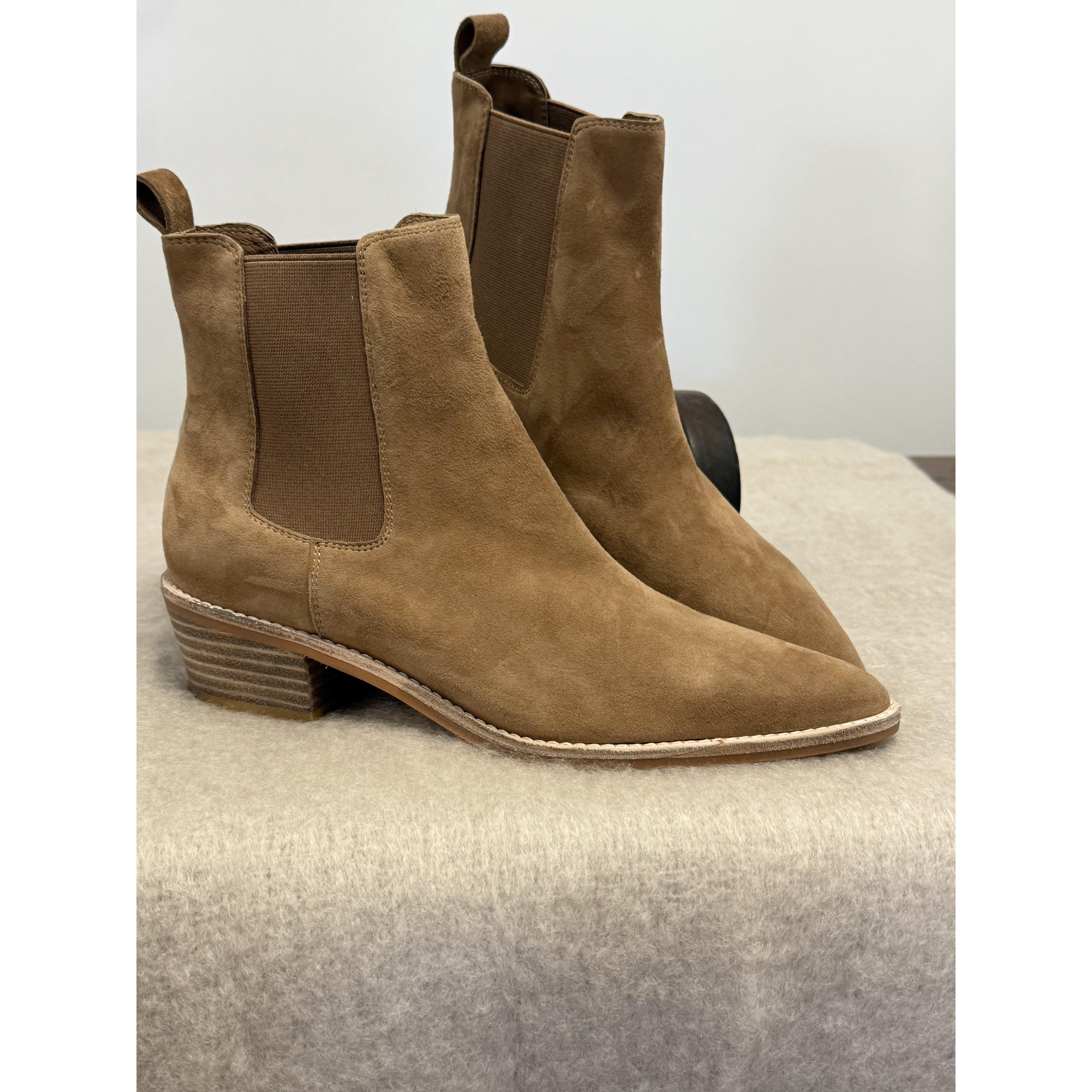 Danelle Light Chocolate Boot