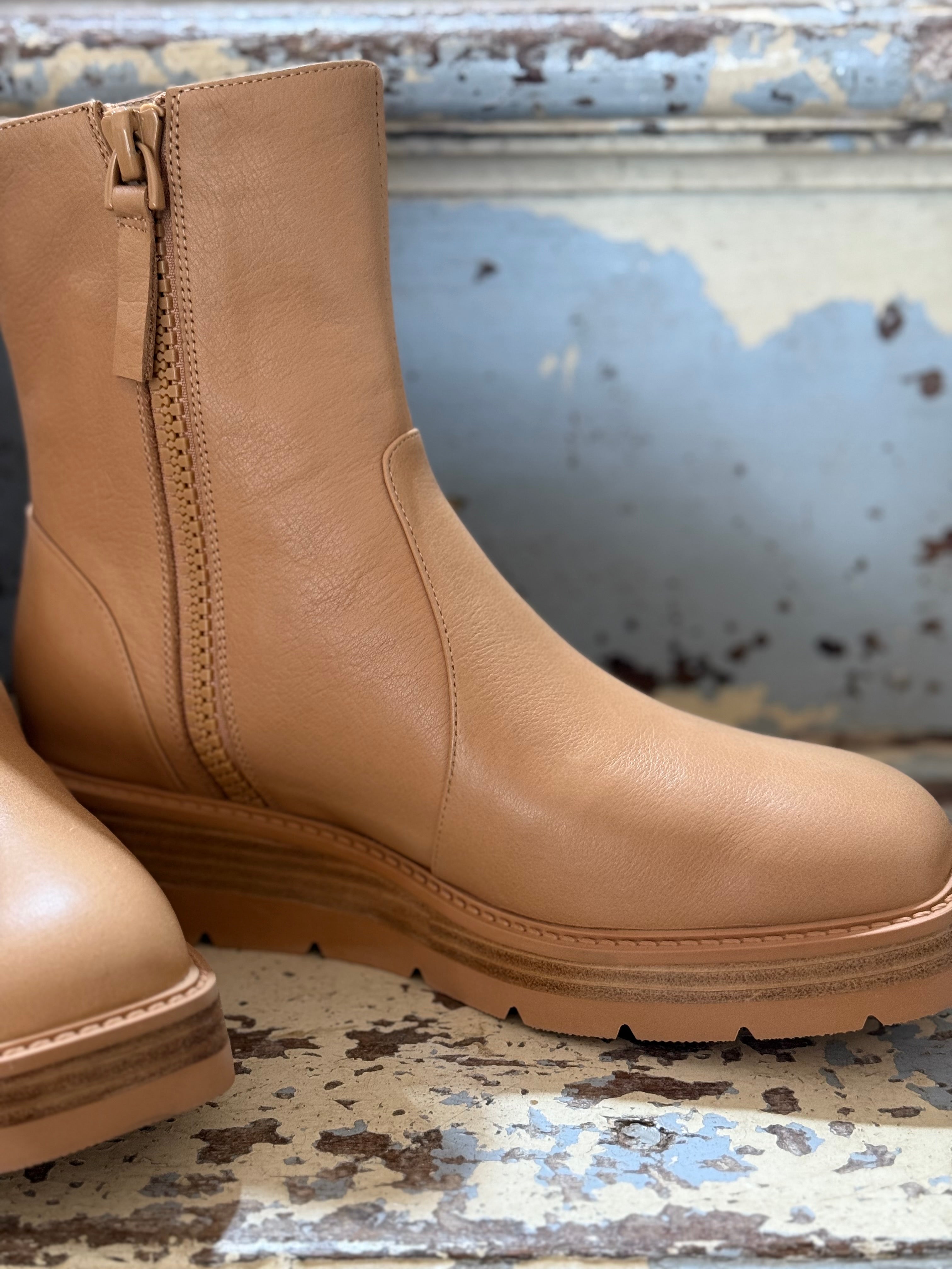 Thans Wedge Boots