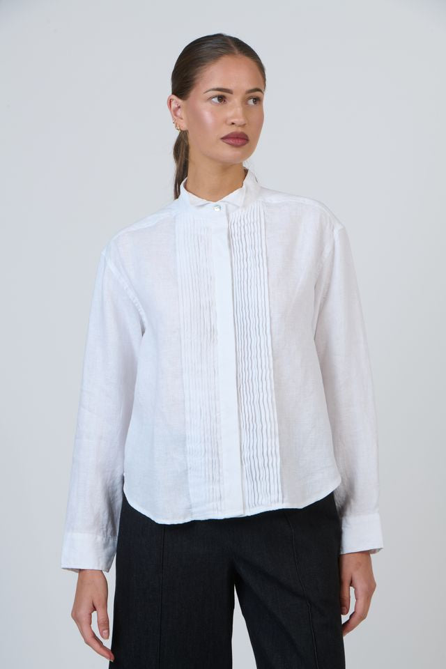 Pintuck Linen Shirt / White - Gateway Gifts