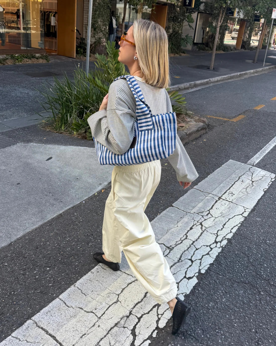 East-West Tote / Bleu