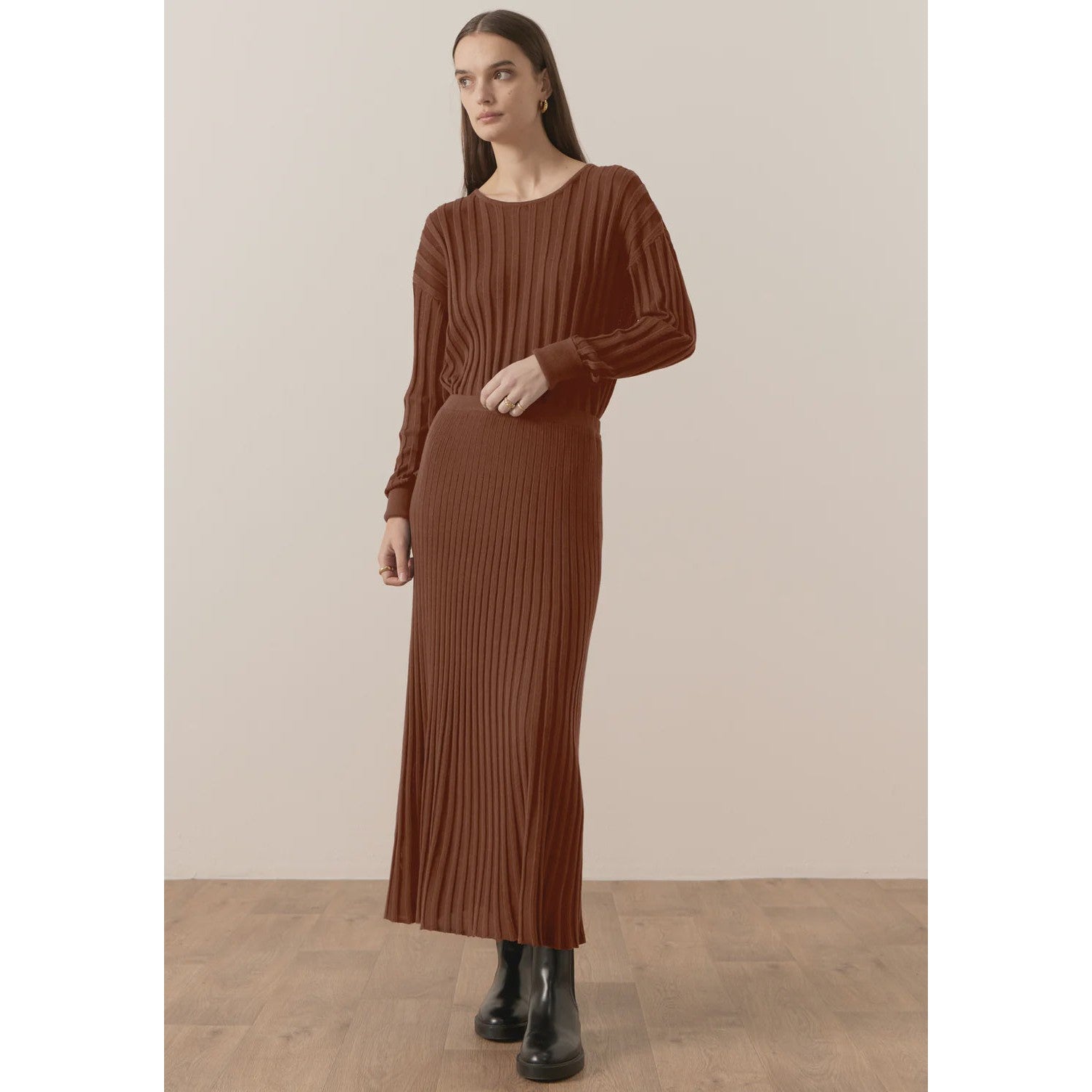 Atrium Ribbed Skirt Toffee