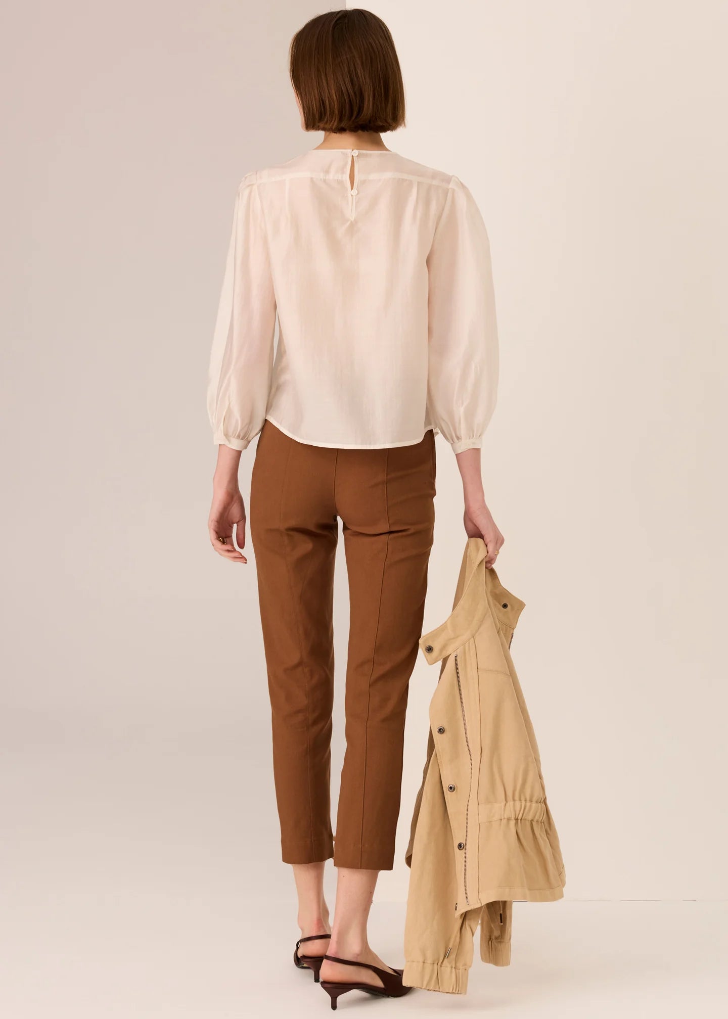 Mae Top / Ivory - Gateway Gifts