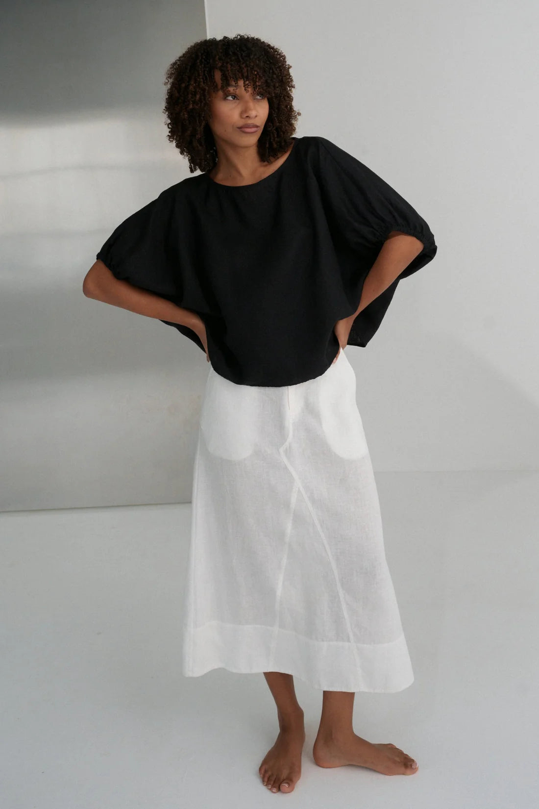 Tina Linen Top Black - Gateway Gifts