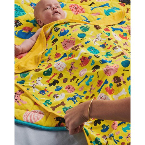 Cats & Dogs Snuggle Blanket