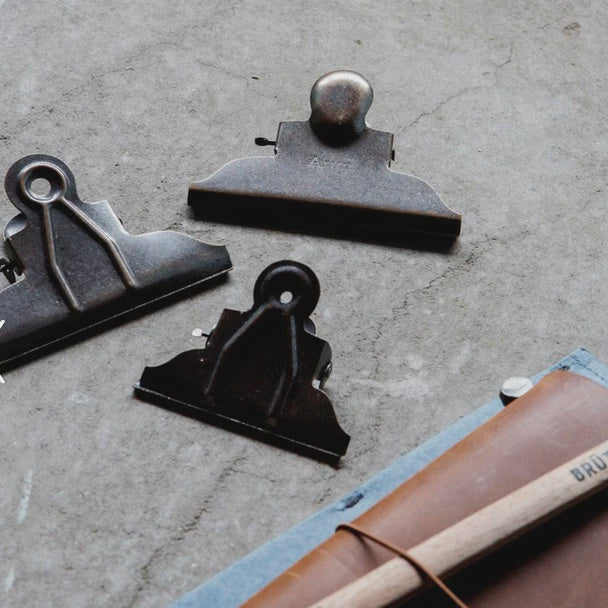 Triangle Clip Large