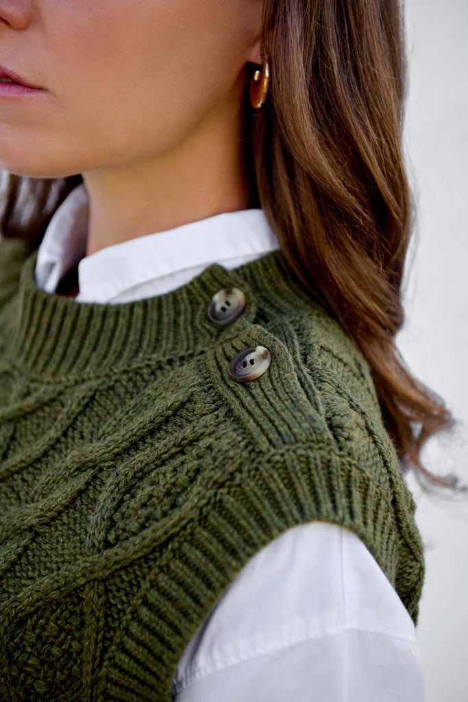 Cable Button Vest Khaki