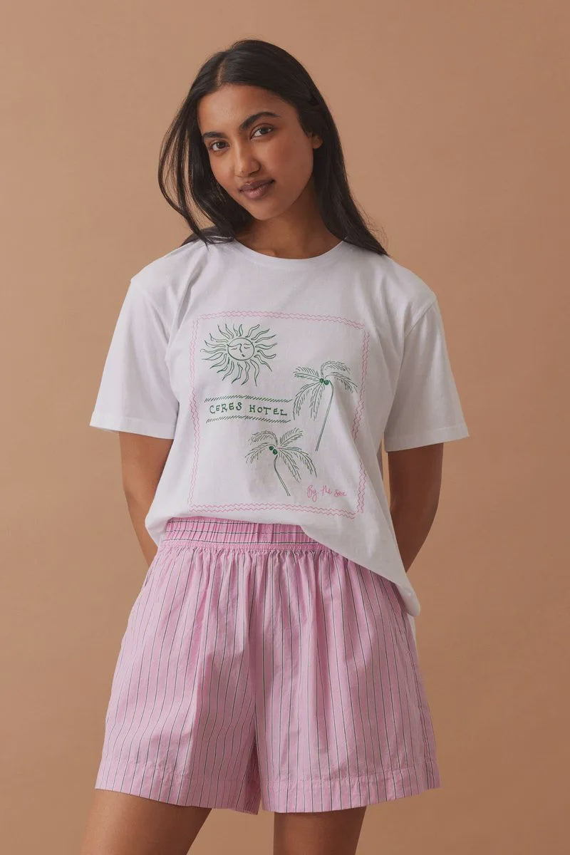 Mila Shorts Hibiscus