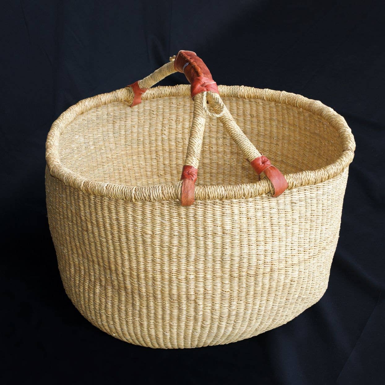 Natural Round basket: Large
