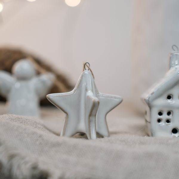 Lucia Hanging Star Whitewash