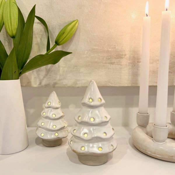 Lucia Whitewash Tree With Lights