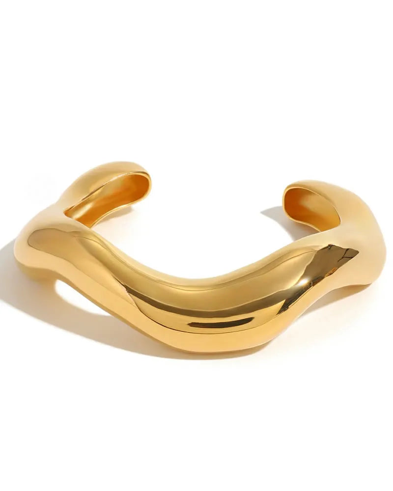 Bridget Curved Gold Cuff