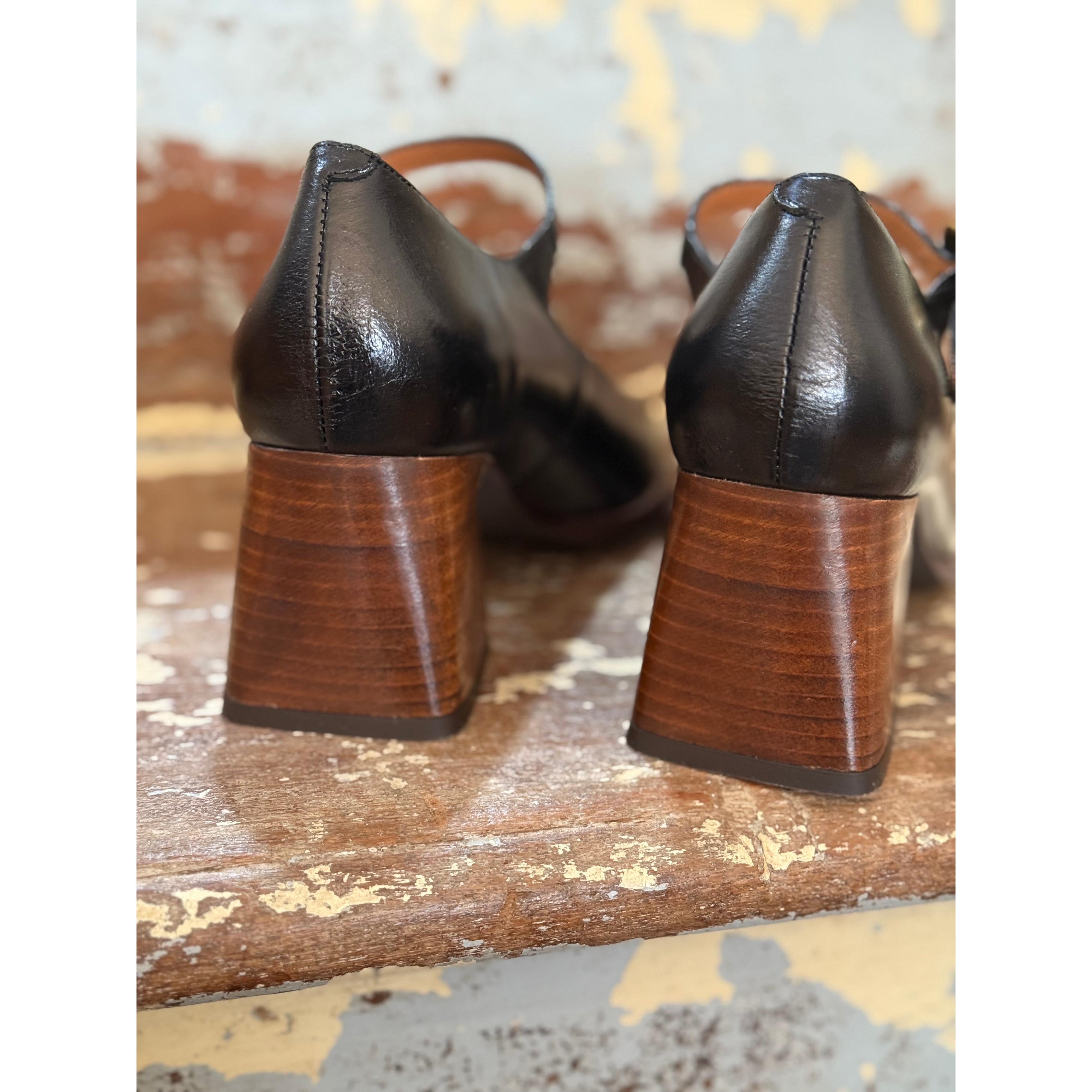 Sierra Heel