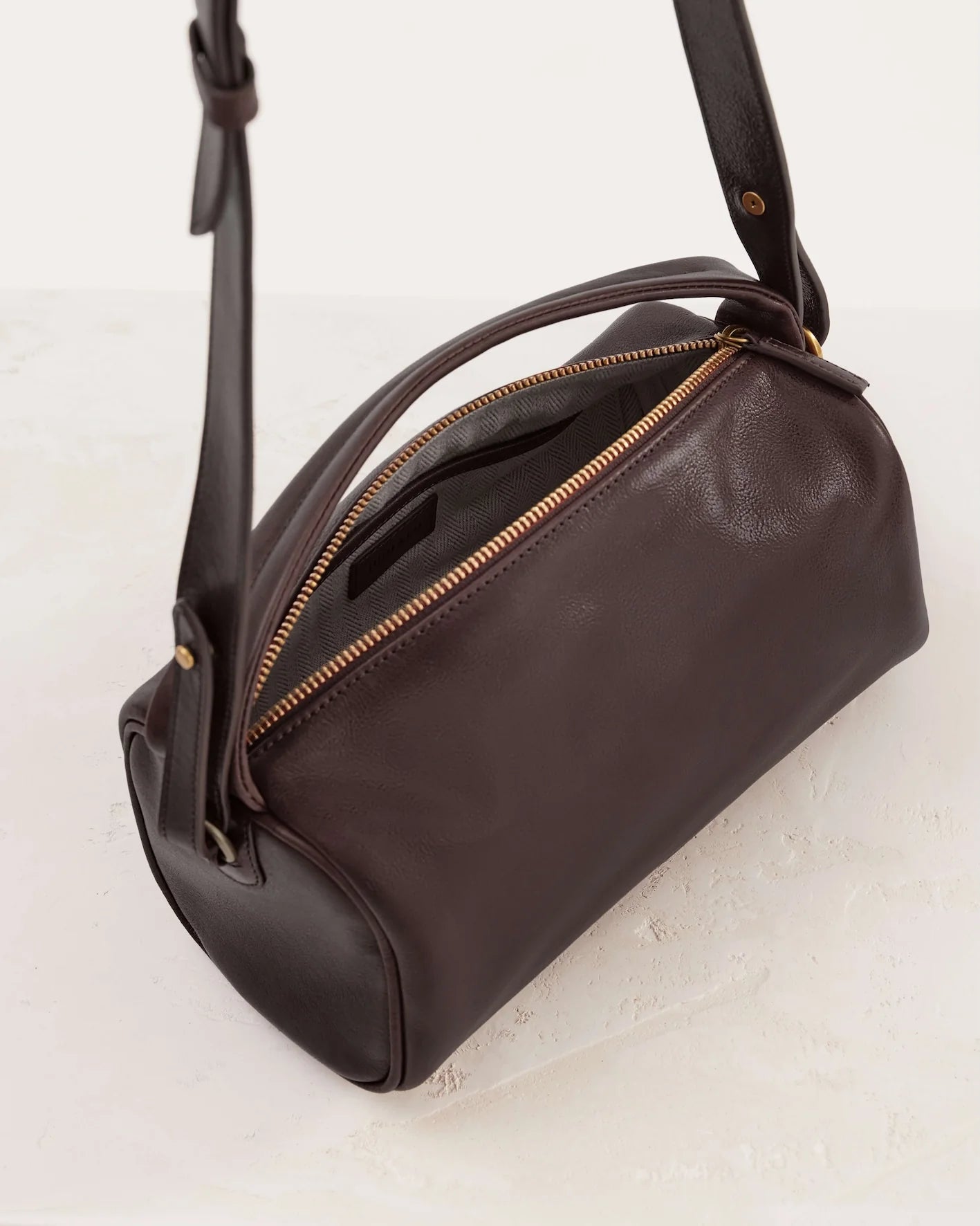 Bolster bag Small Mahogany