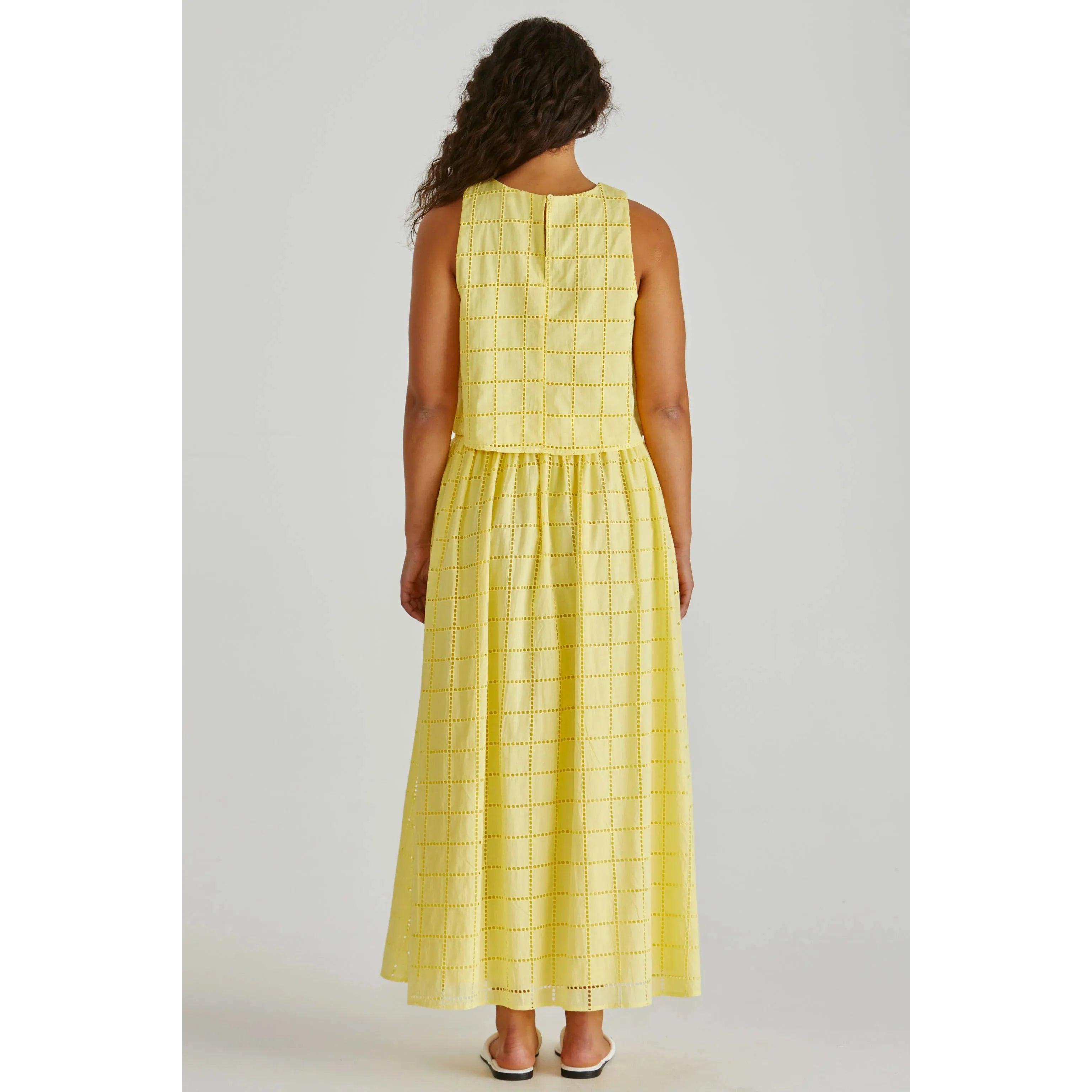 Helmi Broderie Tank - Gateway Gifts