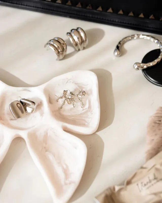 Juju Bow Stud earring Silver
