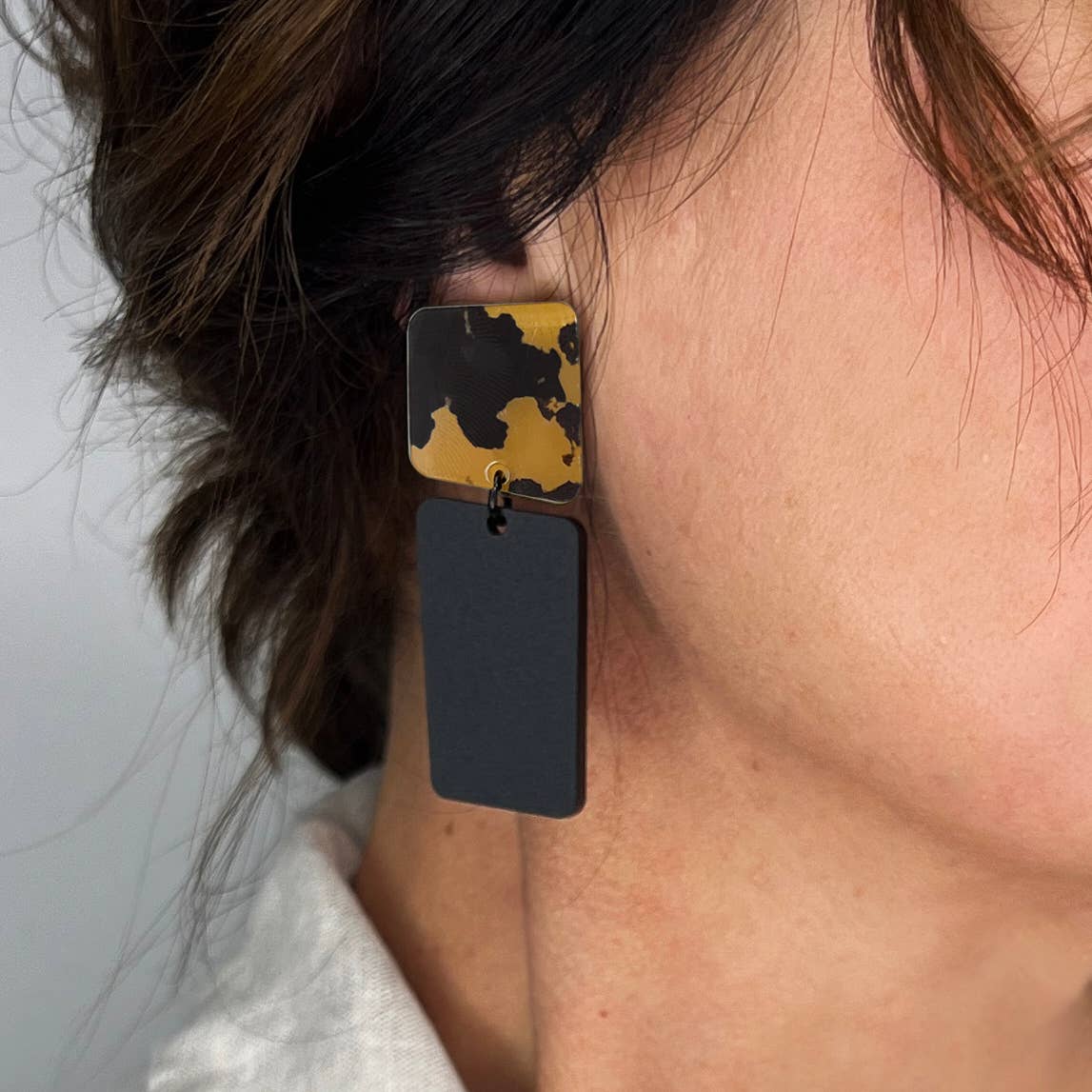 Bauhaus | Asymmetrical Dangle Earrings in Tortie and Black - Gateway Gifts