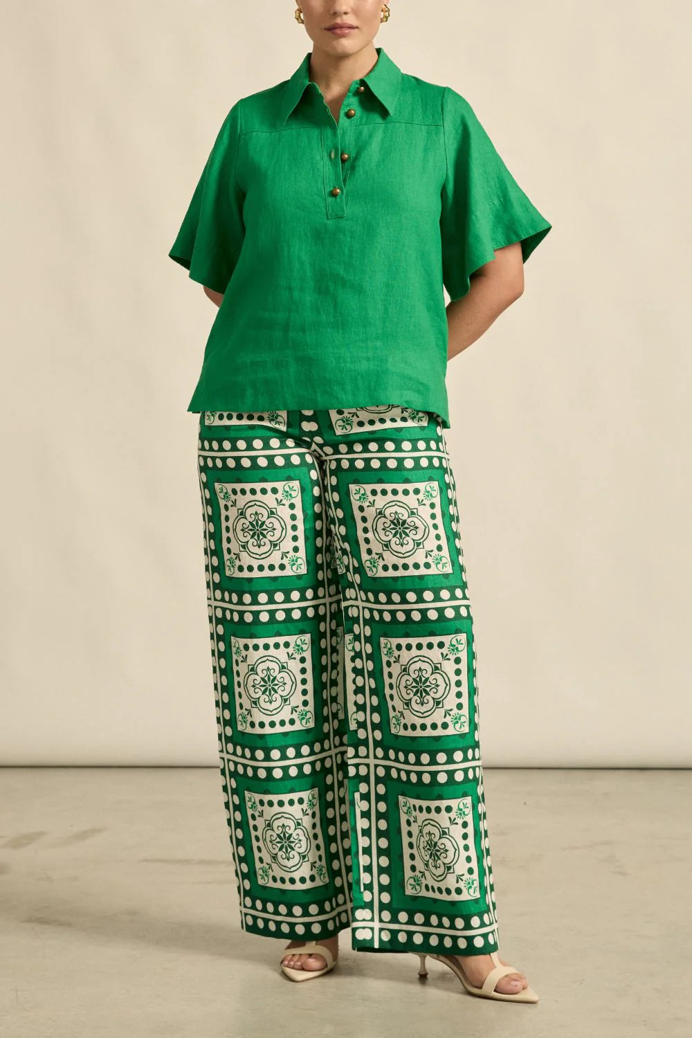 Insinuate Top