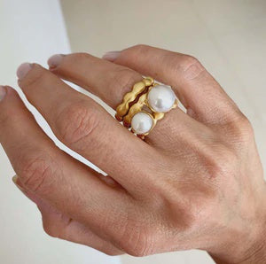 Double Pearl Ring